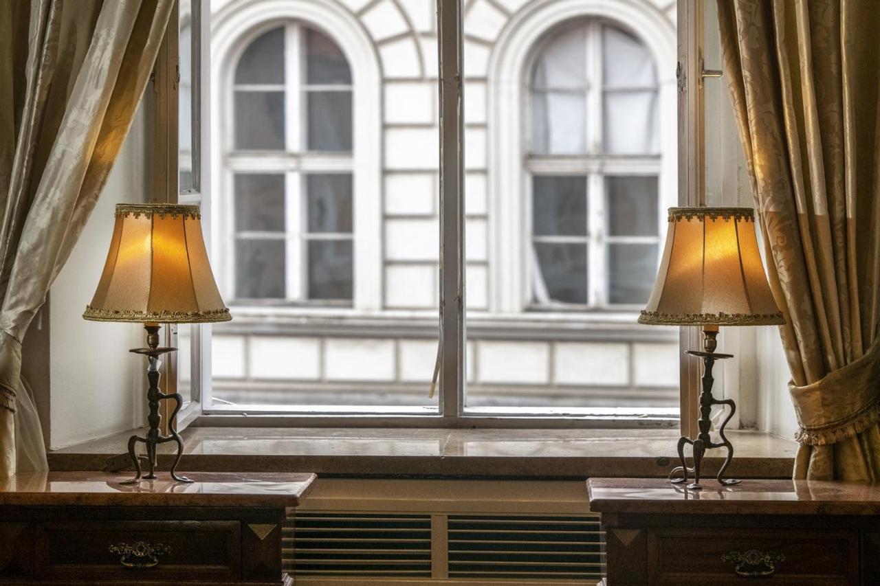 Academy Pension Βουδαπέστη Εξωτερικό φωτογραφία
